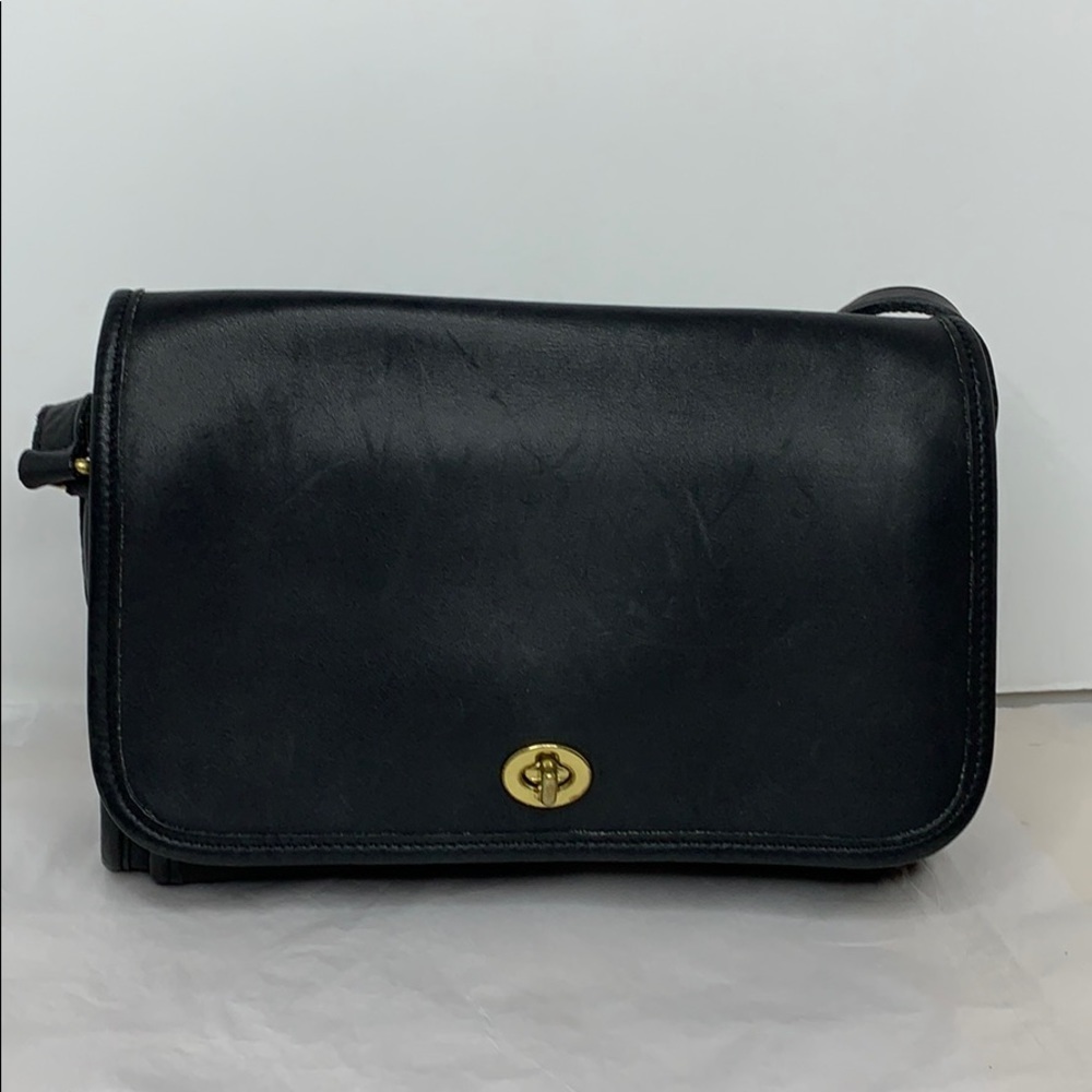 Vintage Ridgefield Cross Body Black/Gold Leather